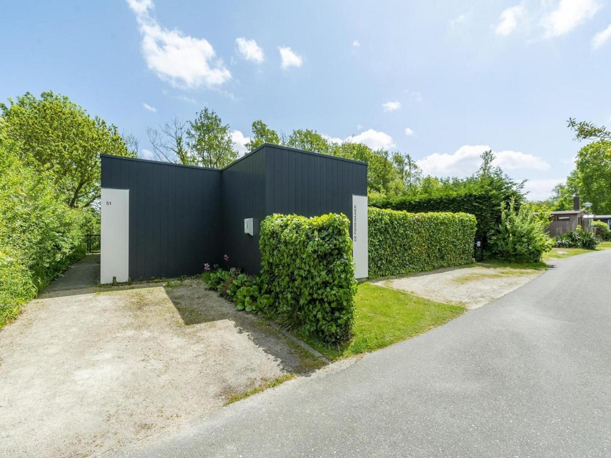 Beautiful Holiday Home With Spacious Garden Sint Maartensvlotbrug Экстерьер фото